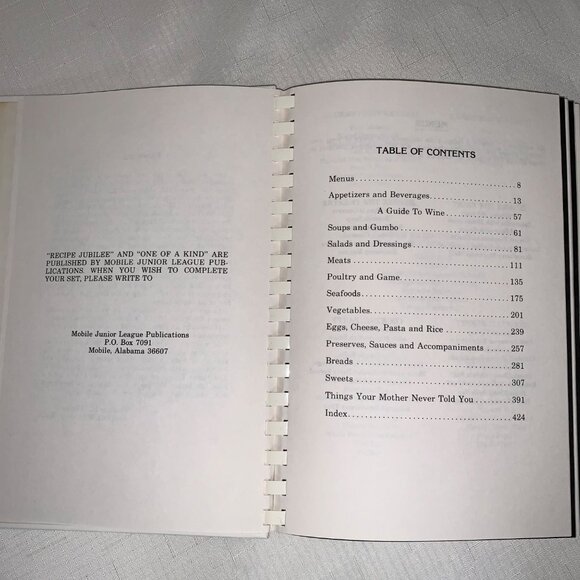 One Of A Kind Cookbook Junior League Of Mobile Southern Living Hall Of Fame Vint - Picture 5 of 10